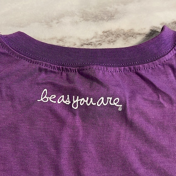 Think Outside The Box Graphic Wine T-Shirt - NWOT - Picture 5 of 6